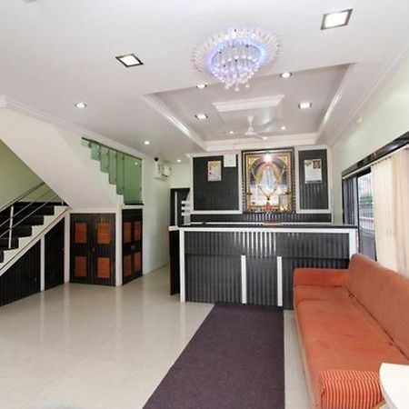 Sai Ganesh Hotell Shirdi Eksteriør bilde